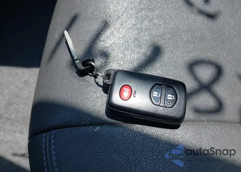 2010 Toyota Prius Ii z USA, uszkodzony, nr VIN JTDKN3DU8A0092260